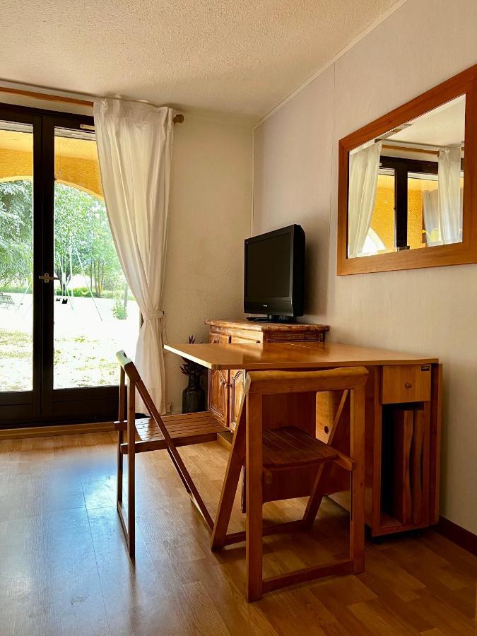 Val De Llous II 39 Apartment Sainte-Leocadie Bagian luar foto